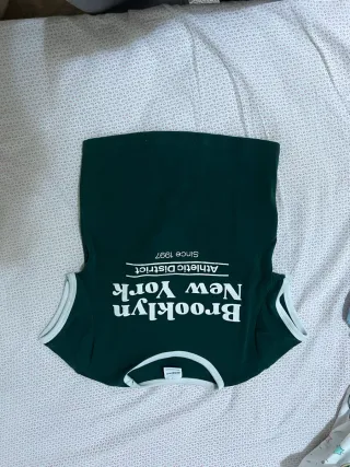 Top Bershka verde Brooklyn New York