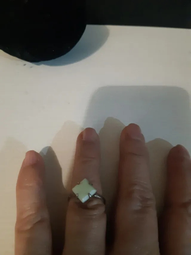 Anillo Tous con piedra verde y plata