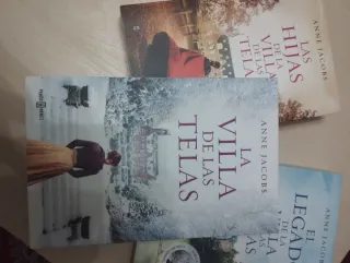 Trilogía de Anne Jacobs La villa de las telas.