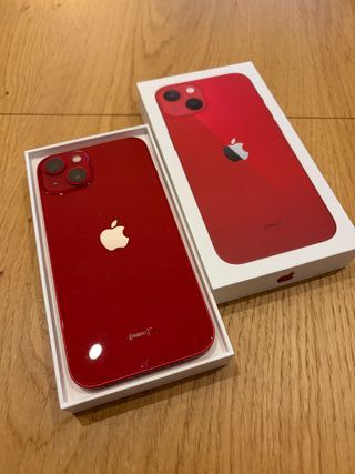 iPhone 13 Rosso 128GB + Custodia MagSafe Originale
