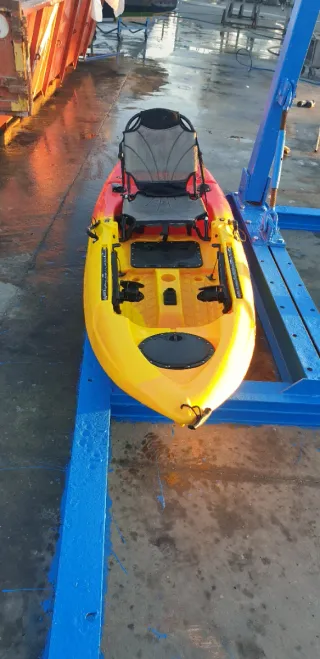 Kayak 1 plaza +silla+remo+carro transporte globo