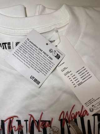 Camiseta UNIQLO One Piece 25th Aniversario Talla S