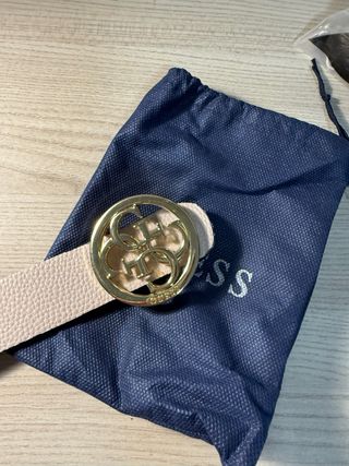 Cintura Guess double face nera e oro