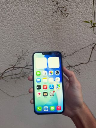 iPhone 13 86% Bateria