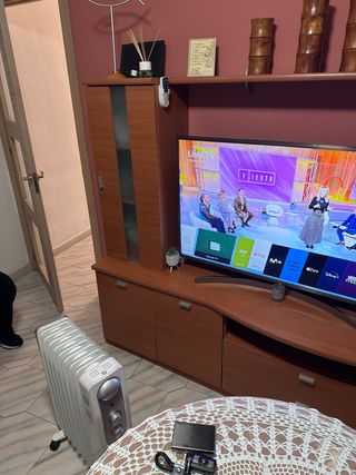 Mueble comedor madera y cristal