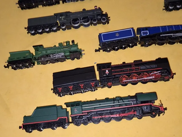 Lote 11 Locomotoras Escala N Estáticas