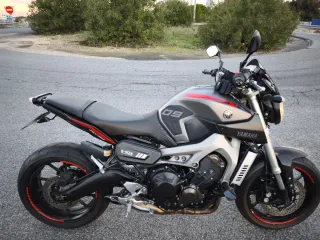 Yamaha MT-09 900cc Naked