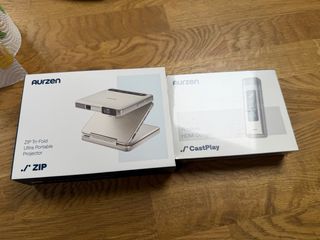 Proyector Portátil Aurzen ZIP + Dongle HDMI