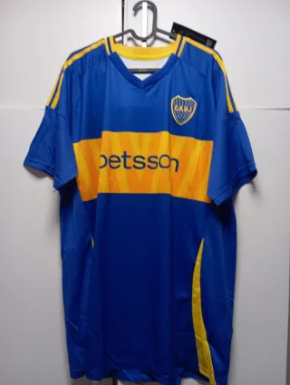 Conjunto deportivo hombre azul y amarillo.