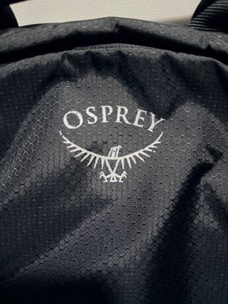 Mochila Portabebés Osprey Poco LT 25L Negra