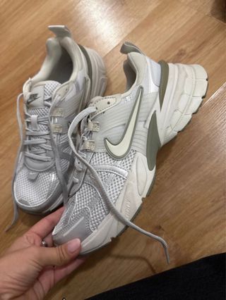 Nike V2K Mujer Plata/Blanco Nuevas