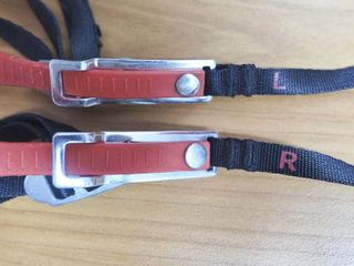 Pareja de correas para esquí de travesía