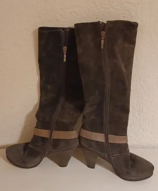 Botas Doralatina Ante Gris Talla 38