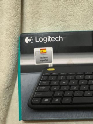 Teclado Inalámbrico Logitech K400 Plus