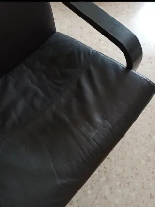 Butaca sillón polipiel negra