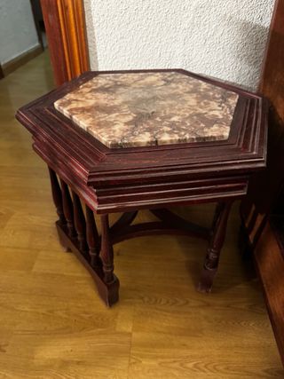 Mesa de centro y mesa auxiliar