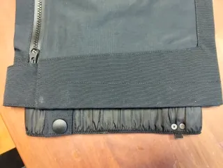 Pantalón impermeable Trango Negro