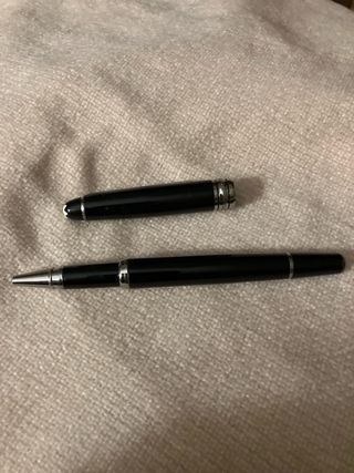 Bolígrafo Montblanc Negro