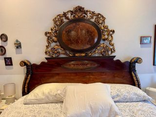 Cama antigua isabelina de caoba