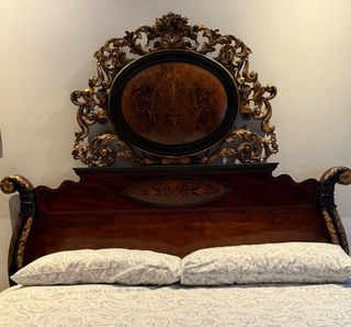 Cama antigua isabelina de caoba