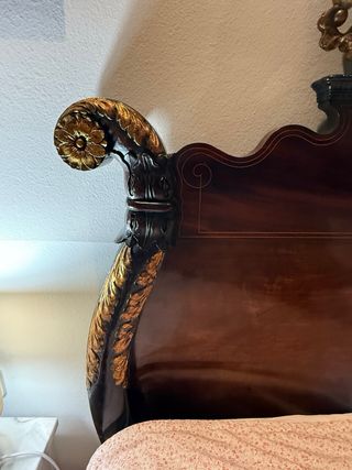 Cama antigua isabelina de caoba