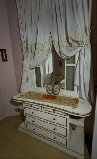 Dormitorio Clásico Antiguo