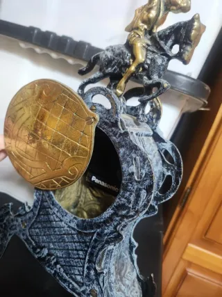 Entradita de forja y mármol