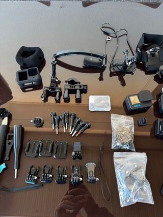 GoPro HERO11 Black + Dron DJI Mini 2 Fly More Combo