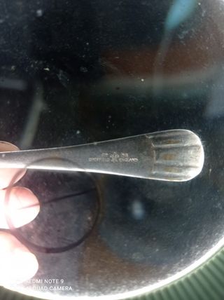 Cubiertos de plata bañada