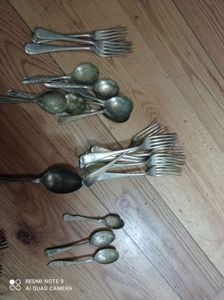 Cubiertos de plata bañada