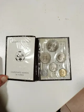 Lote minerales, piedras semipreciosas y monedas