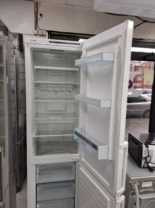 ◇Nevera bosch 2.centímetros◇