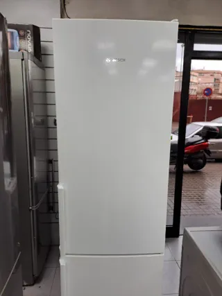 ◇Nevera bosch 2.centímetros◇