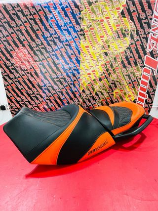 Tapicería náutica personalizada