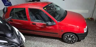 Renault Clio 1990