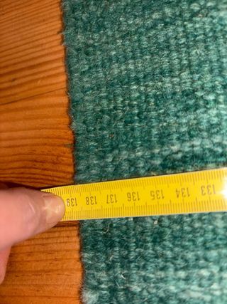 Alfombra grande verde y amarilla