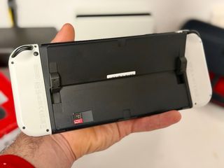 Nintendo Switch OLED Blanca y Negra