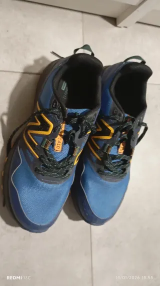 Zapatillas New Balance Azul y Amarillo