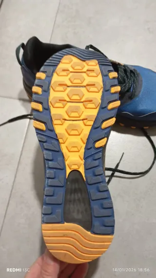 Zapatillas New Balance Azul y Amarillo