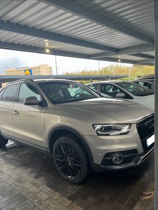 Audi Q3 SPORTBACK 2012