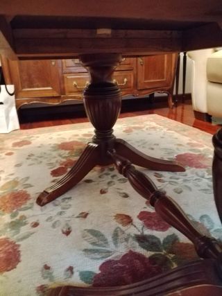 Mesa de centro madera maciza estilo clásico