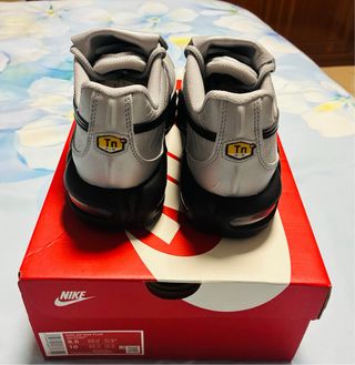 Nike Air Max Plus Talla 42 (26,5Cm)