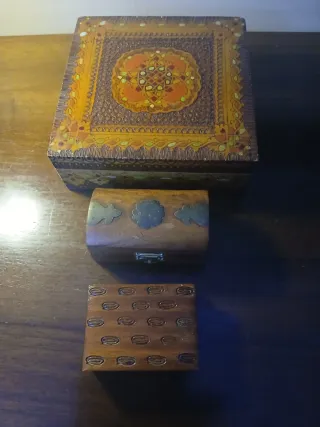 Set 3 scatoline decorative in legno vintage