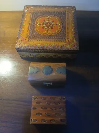 Set 3 scatoline decorative in legno vintage