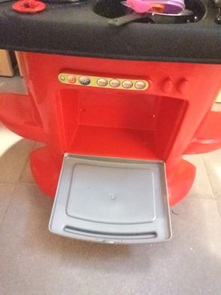 Cocina de juguete con accesorios