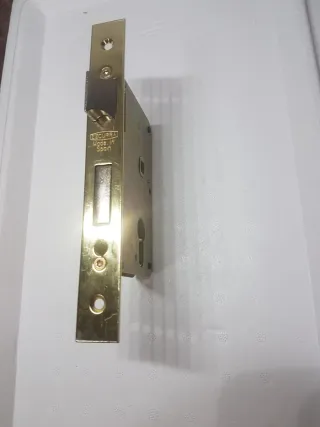 Cerradura Ezcurra 3100/50