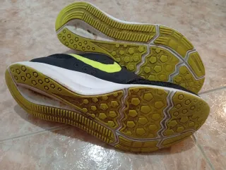 Nike Downshifter Zapatillas Negras y Verdes