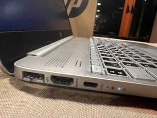 HP Pavilion 512GB SSD 8GB RAM