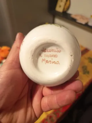 Vaso decorativo con fiori