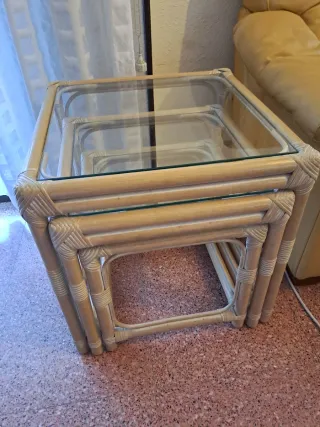 Juego 3 mesas auxiliares bambú y cristal